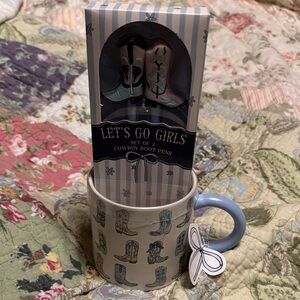 Let’s Go Girls Cowboy Boot Mug with Pen Set